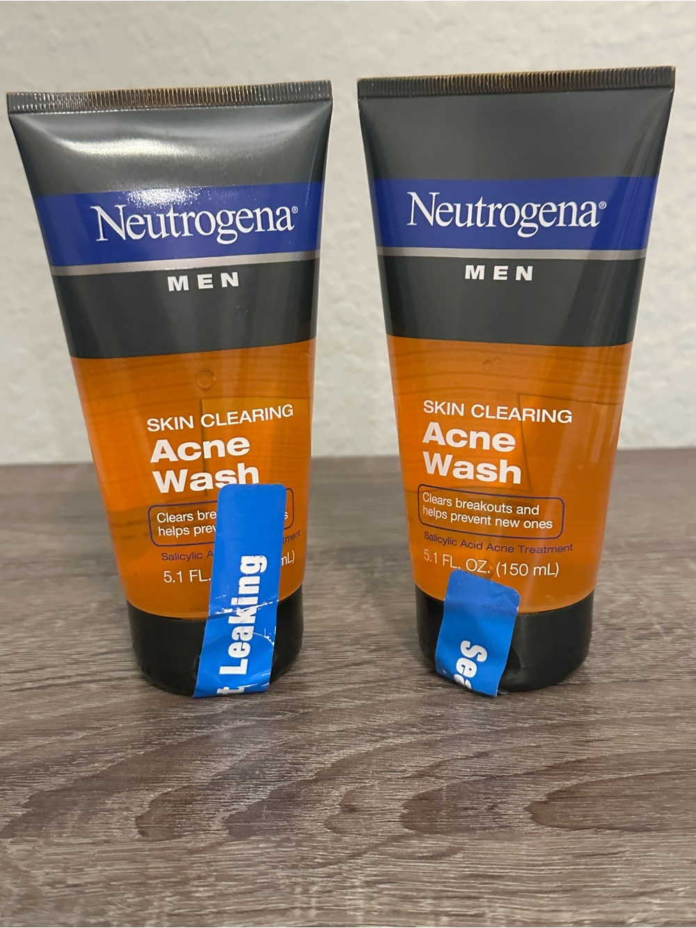 Neutrogena Men Skin Clearing Acne Wash 5.1 fl oz 150 ml 2 Pack